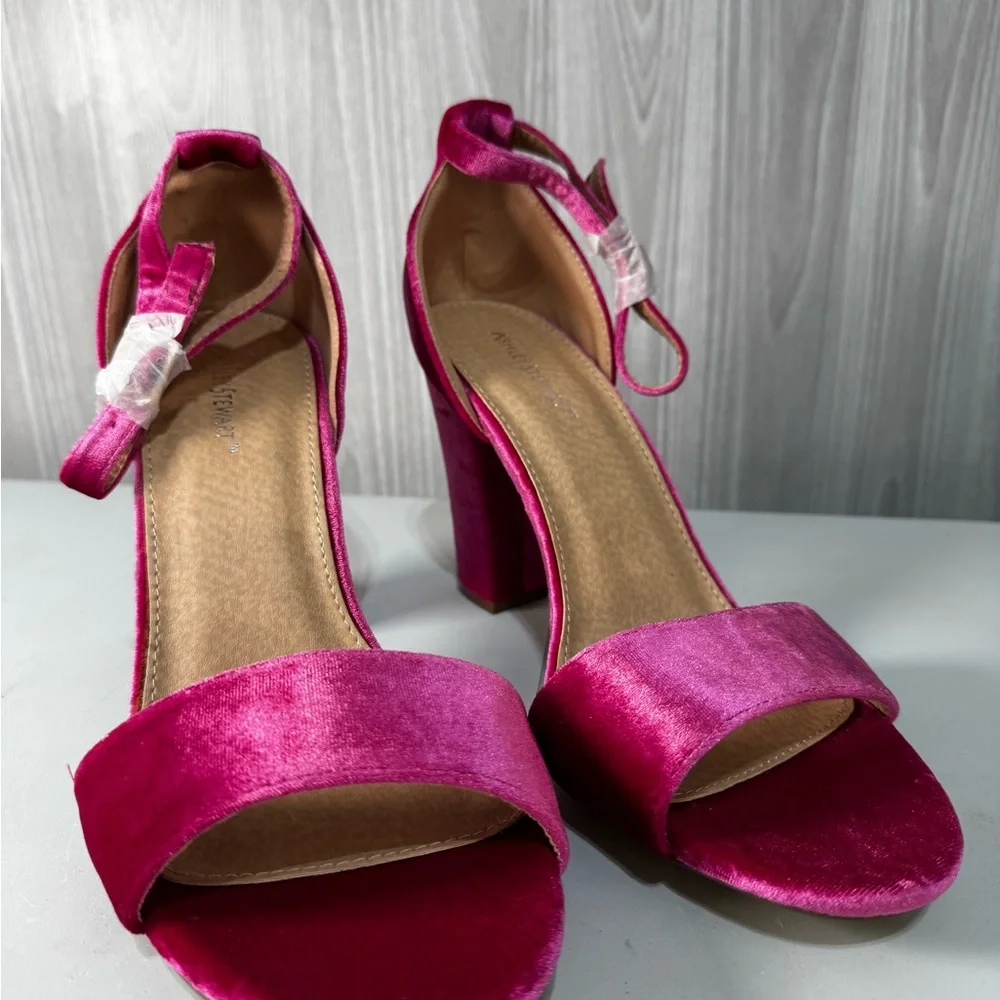 Ashley Stewart Pink Velvet Fabric‎ Sling Back Strappy Sandals 4